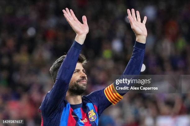 Gerard Pique of FC Barcelona waves to fans prior to the LaLiga Santander match between FC Barcelona and UD Almeria at Spotify Camp Nou on November...