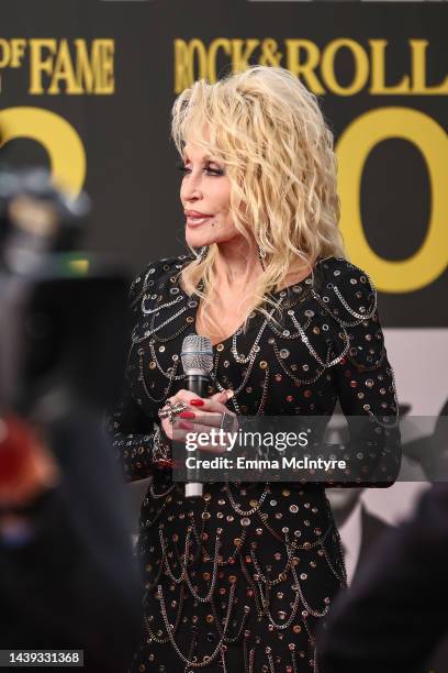 Dolly Parton attends the 37th Annual Rock & Roll Hall of Fame Induction Ceremony at Microsoft Theater on November 05, 2022 in Los Angeles, California.