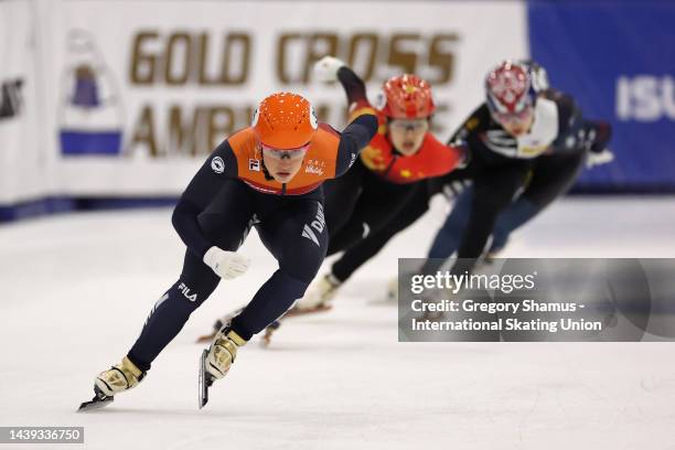 Suzanne Schulting of the Netherlands competes in the Mixed 2000m Relay during the ISU World Cup Short Track at the Utah Olympic Oval on November 05,...