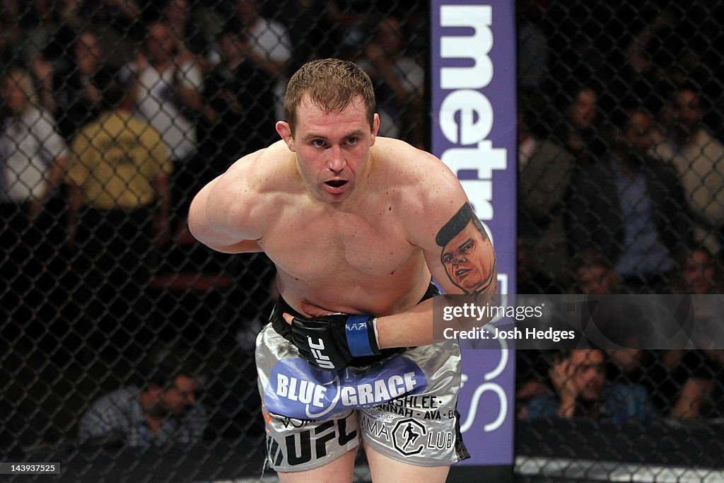 UFC on FOX: Palhares v Belcher