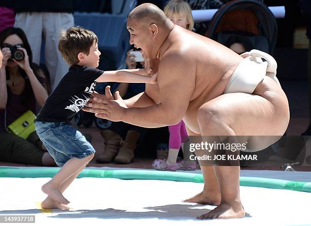 Byamba Byamba Ulambayar Photos and Premium High Res Pictures - Getty Images
