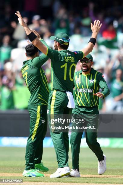 Shadab Khan of Pakistan celebrates after taking the wicket of Soumya Sarkar of Bangladesh during the ICC Men's T20 World Cup match between Pakistan...