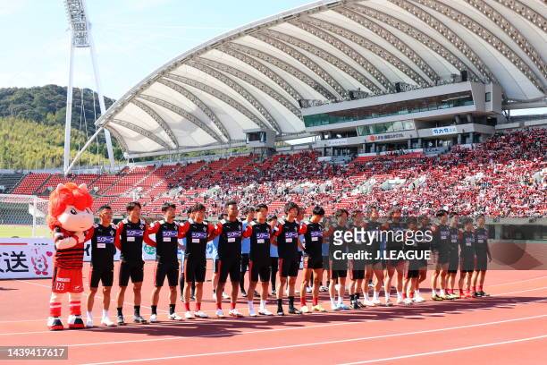 Roasso Kumamoto players are seen prior to the J.LEAGUE J.LEAGUE J1/J2 Playoff second round between Roasso Kumamoto and Montedio Yamagata at Egao...