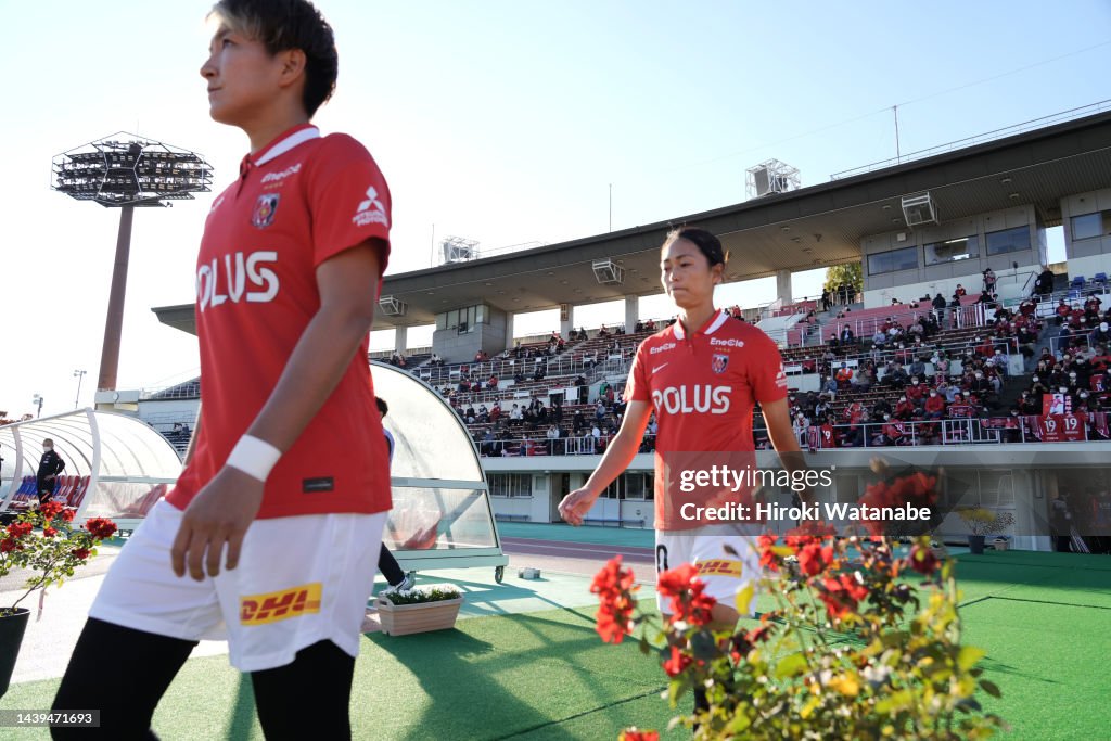 MHI Urawa Reds Ladies v Sanfrecce Hiroshima Regina - WE League