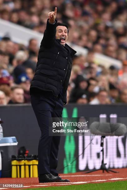Unai Emery, Manager of Aston Villa gives their team instructions during the Premier League match between Aston Villa and Manchester United at Villa...