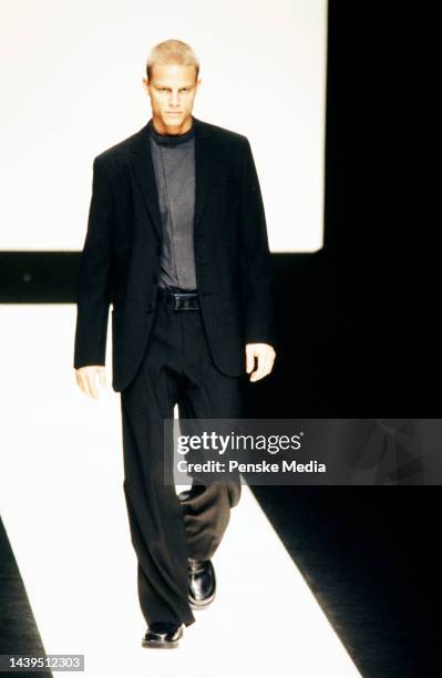 Antonio D'Amico Menswear Fall 1999 Ready to Wear Runway Show