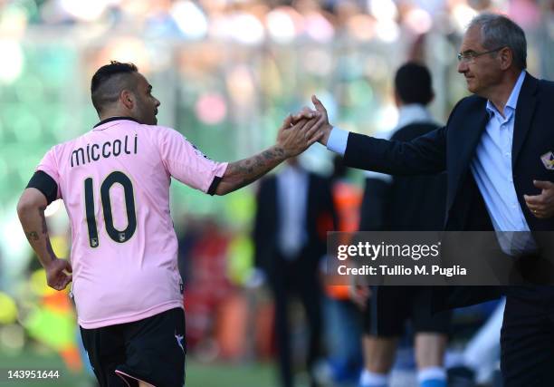 Fabrizio Miccoli of Palermo celebrates with Coach Bortolo Mutti after scoring a penalty during the Serie A match between US Citta di Palermo and AC...