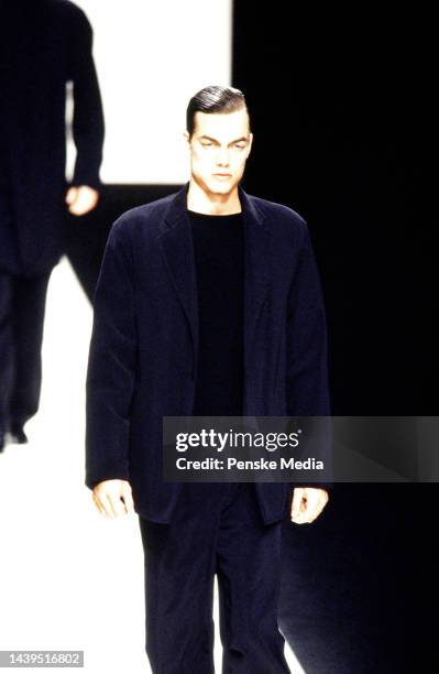 Antonio D'Amico Menswear Fall 1999 Ready to Wear Runway Show