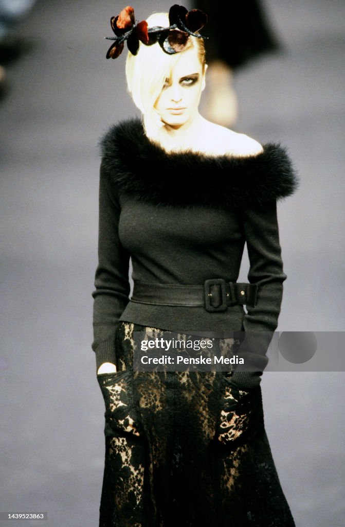 Sonia Rykiel Fall 1997 Ready to Wear Runway Show