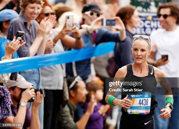 Shalane Flanagan races as an New York Road Runners Team for Kids Ambassador during the TCS New York City Marathon on November 06, 2022 in New York...