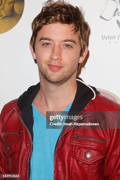 Johnny Pacar Photos and Premium High Res Pictures - Getty Images