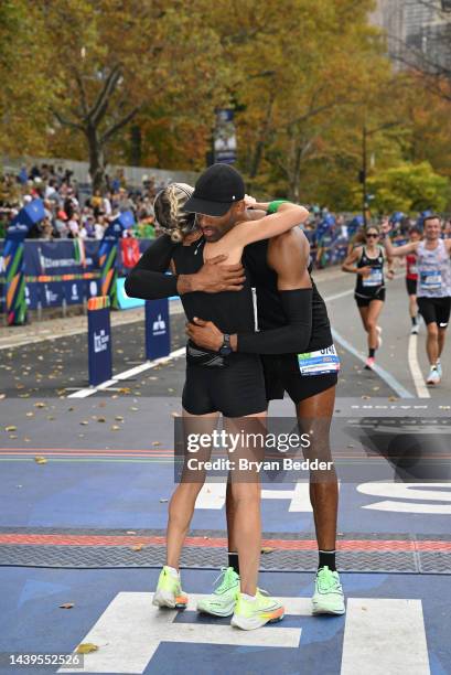 Shalane Flanagan and Matt James finish the 2022 TCS New York City Marathon on November 06, 2022 in New York City.