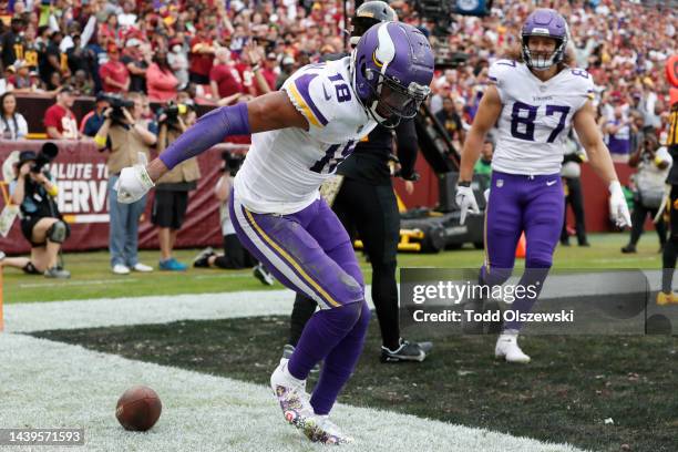 Justin Jefferson of the Minnesota Vikings celebrates a touchdown in the first quarter of the game against the Washington Commanders at FedExField on...