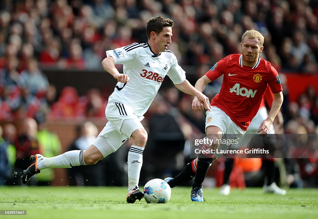 Manchester United v Swansea City - Premier League