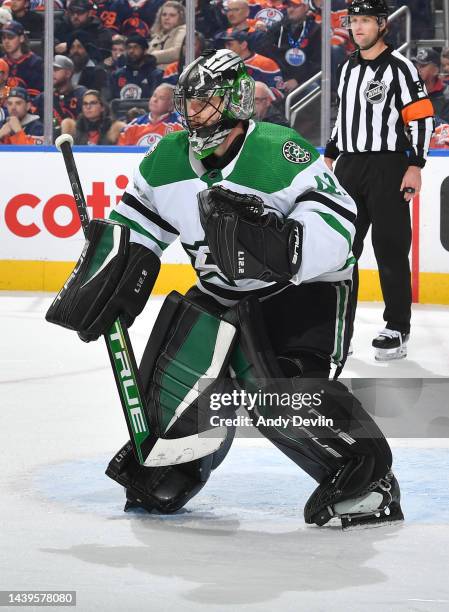 Scott Wedgewood of the Dallas Stars awaits a face-off during the game against the Edmonton Oilers on November 05, 2022 at Rogers Place in Edmonton,...