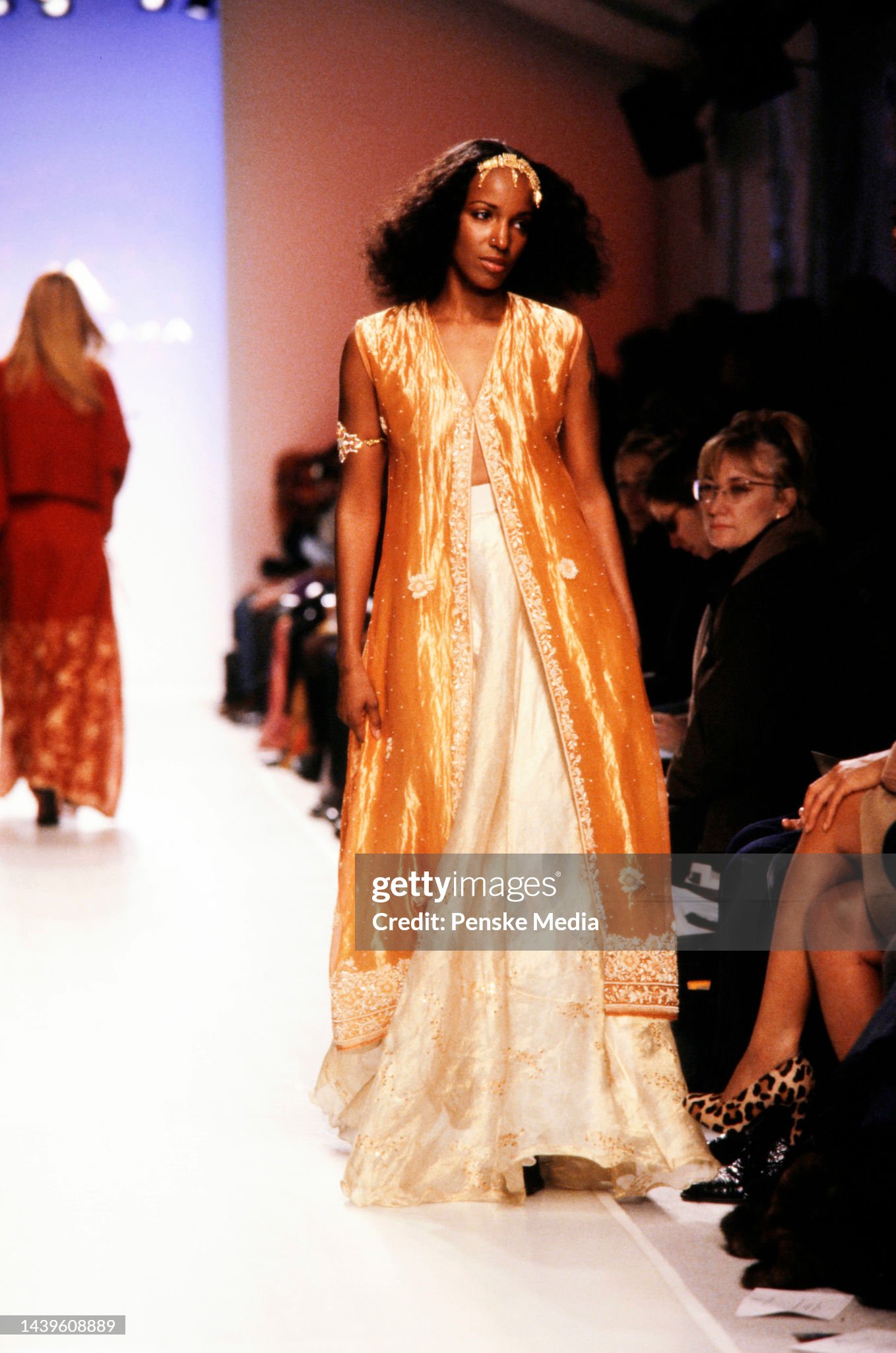 anand-jon-fall-2000-ready-to-wear-runway