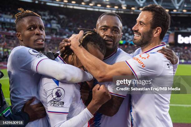 Michael Olise of Crystal Palace celebrates with Luka Milivojevic, Jordan Ayew, Wilfried Zaha after scoring goal during the Premier League match...