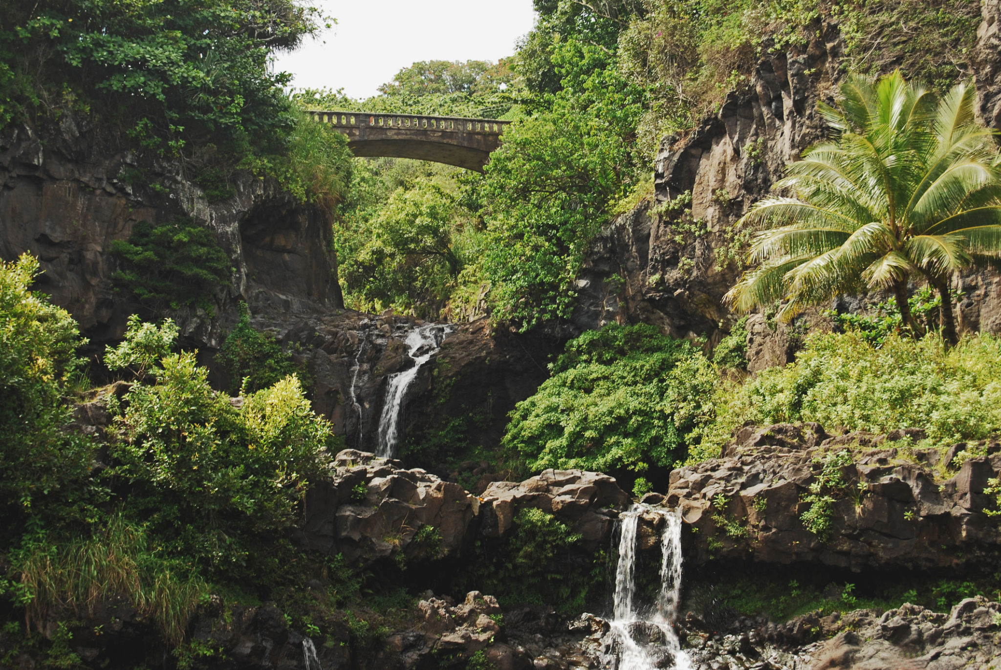 hana waterfall