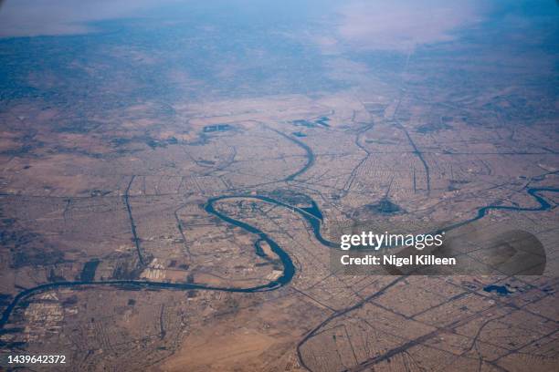 baghdad - tigris river stock-fotos und bilder