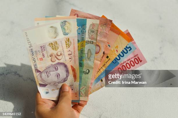 southeast asia currencies - royal variety stock pictures, royalty-free photos & images