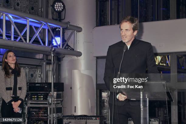 Frederic Jousset from Beaux Arts Magazine attends "United Artists for Ukraine" Cocktail hosted by La Fondation Hexagon Society at Institut du Monde...