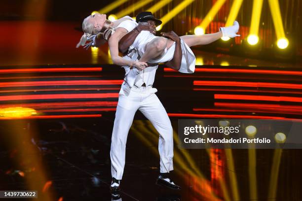 Italian TV presenter Paola Barale and Cuban dancer Roly Maden during the fifth episode of the program Ballando con le stelle all'Auditorium Rai del...