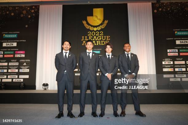 Kawasaki Frontale players pose for photographs to win the 2022J.League Best Eleven prizes after the 2022 J.League Awards on November 07, 2022 in...