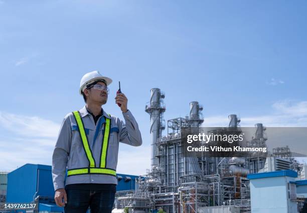 Gas Process Engineer Natural Gas Processing Photos and Premium High Res Pictures - Getty Images