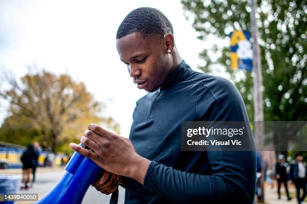 black college experience: homecoming - jamaicaanse etniciteit stockfoto's en -beelden