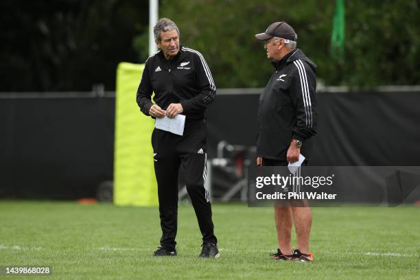 Head coach Wayne Smith and Sir Graham Henry during a New Zealand Black Ferns Training Session at Gribblehirst Park on November 08, 2022 in Auckland,...