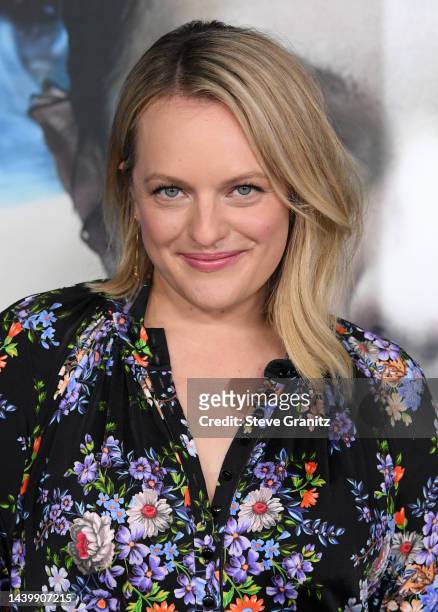 Elisabeth Moss arrives at the Season 5 Finale Event Of Hulu's "The Handmaid's Tale" at Academy Museum of Motion Pictures on November 07, 2022 in Los...