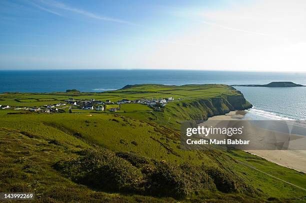 rhosilli bay - rhossili stock pictures, royalty-free photos & images