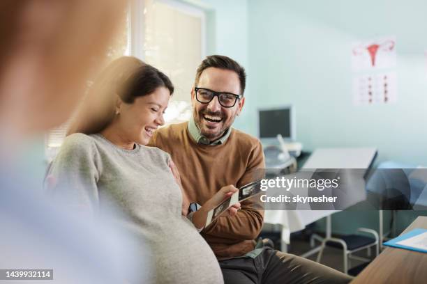 ¡esa es nuestra miel bebé! - fecundación in vitro fotografías e imágenes de stock
