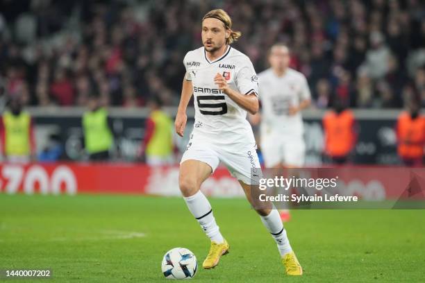 Lovro Majer of Stade Rennais in action during the Ligue 1 match between Lille OSC and Stade Rennes at Stade Pierre-Mauroy on November 6, 2022 in...