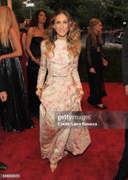 Sarah Jessica Parker attends the "Schiaparelli And Prada: Impossible Conversations" Costume Institute Gala at the Metropolitan Museum of Art on May...