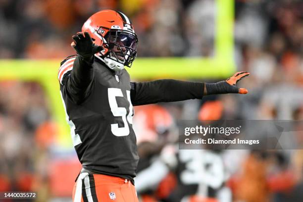 Deion Jones of the Cleveland Browns celebrates a fourth down stop during the second half against the Cincinnati Bengals at FirstEnergy Stadium on...