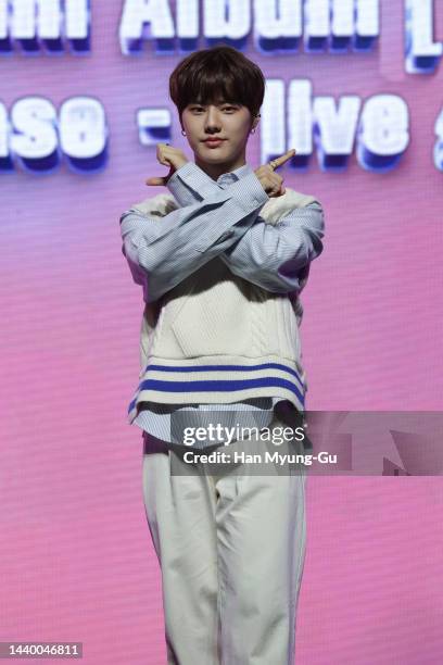 Vari Hallm Vari Hall Photos and Premium High Res Pictures - Getty Images