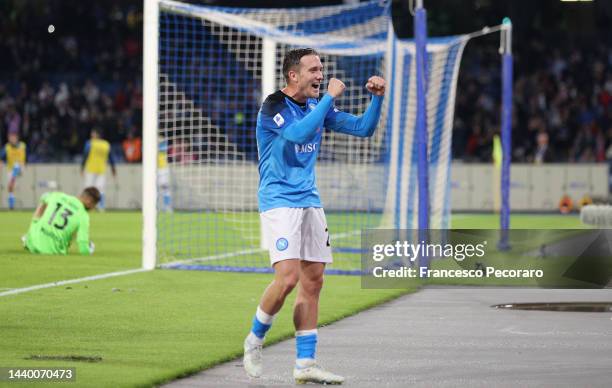Piotr Zielinski of SSC Napoli celebrates after scoring their side's second goal during the Serie A match between SSC Napoli and Empoli FC at Stadio...