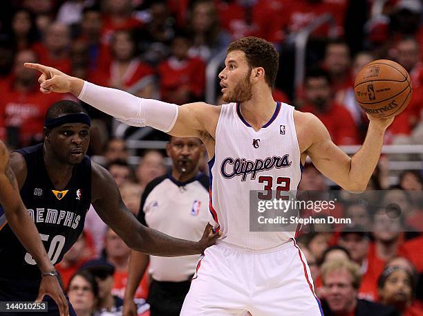 Blake Griffin of the Los Angeles Clippers points as he controls the ball against Zach Randolph of the Memphis Grizzlies in Game Four of the Western...