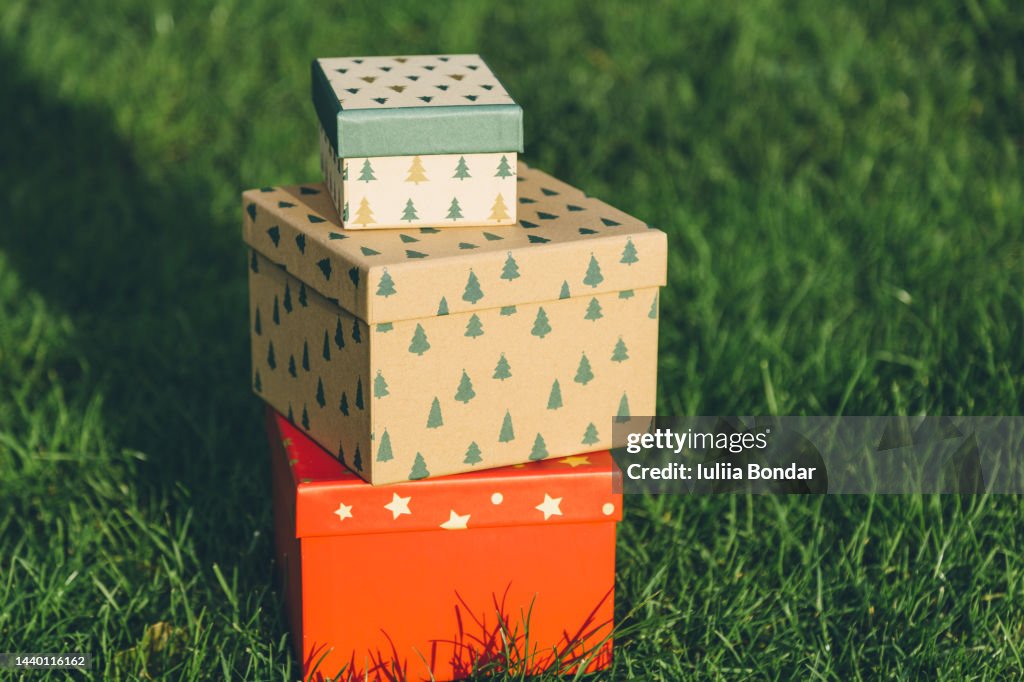 Christmas Presents Boxes High-Res Stock Photo - Getty Images