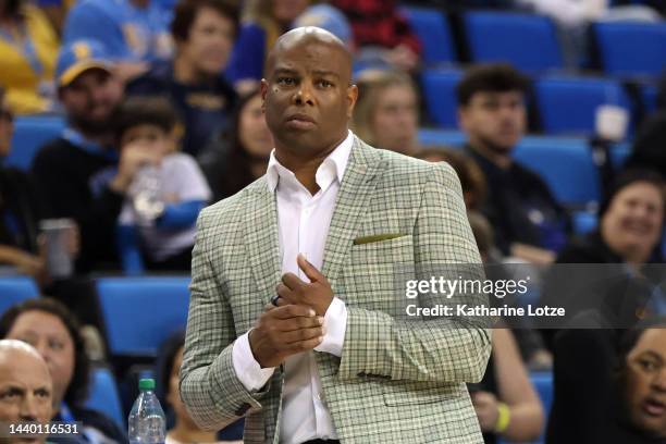 Head coach David Patrick of the Sacramento State Hornets looks on from the sidelines during a game against the UCLA Bruins at UCLA Pauley Pavilion on...