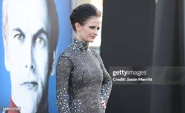 Actress Eva Green arrives at the premiere of Warner Bros. Pictures' 'Dark Shadows' at Grauman's Chinese Theatre on May 7, 2012 in Hollywood,...