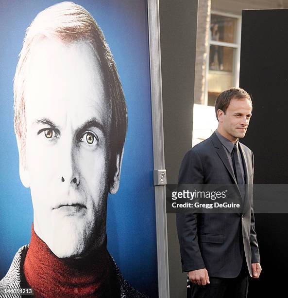 Actor Jonny Lee Miller arrives at the Los Angeles premiere of "Dark Shadows" at Grauman's Chinese Theatre on May 7, 2012 in Hollywood, California.