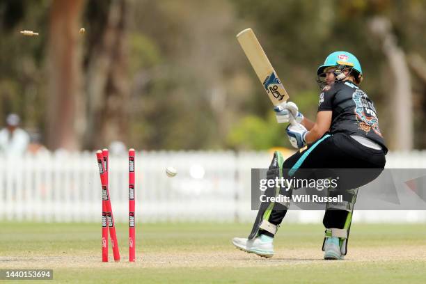 Georgia Voll of the Heat is bowled by Marizanne Kapp of the Scorchers during the Women's Big Bash League match between the Perth Scorchers and the...