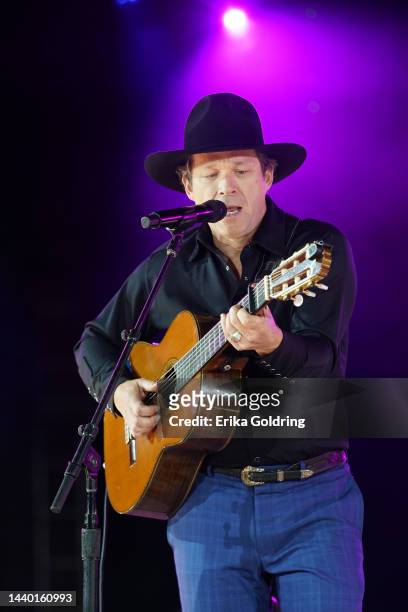 Scotty Emerick performs onstage during the 2022 BMI Country Awards at BMI on November 08, 2022 in Nashville, Tennessee.
