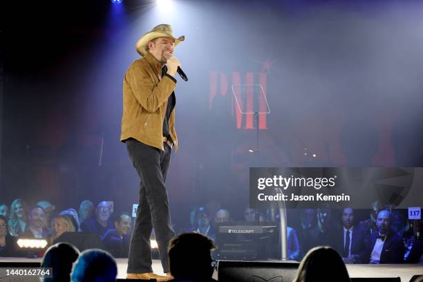 Toby Keith performs onstage for the BMI Icon Award during the 2022 BMI Country Awards at BMI on November 08, 2022 in Nashville, Tennessee.