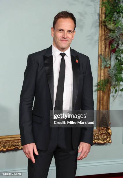 Jonny Lee Miller attends "The Crown" Season 5 World Premiere at Theatre Royal Drury Lane on November 08, 2022 in London, England.