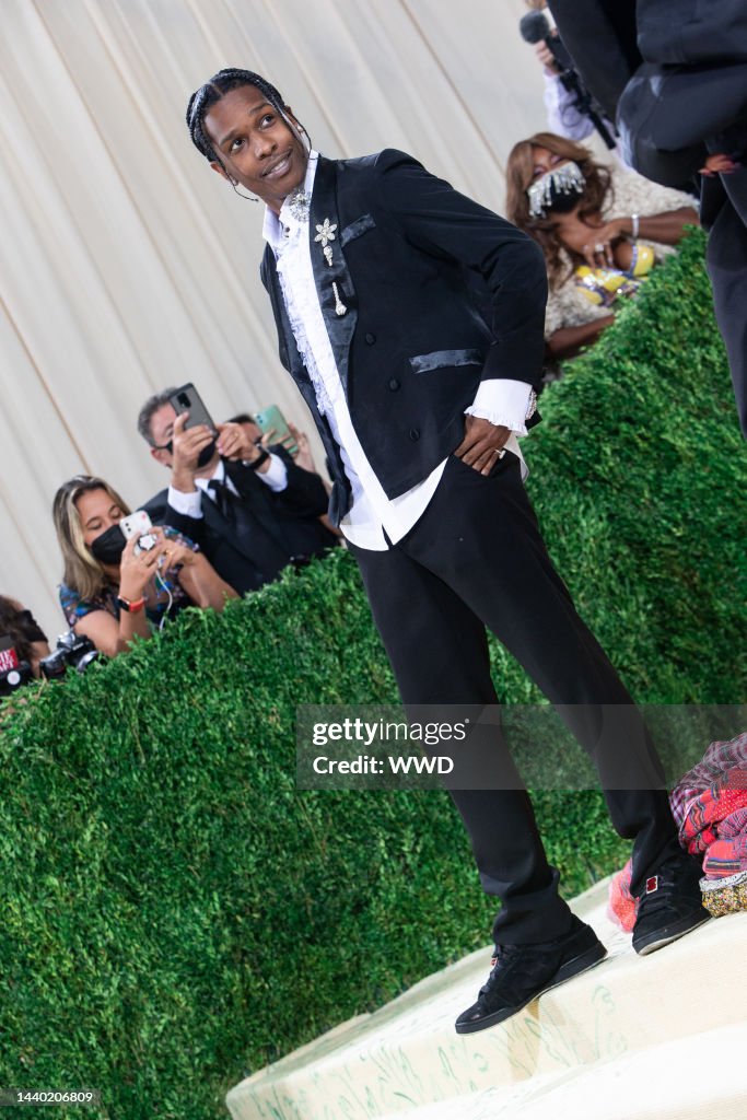 Met Gala Red Carpet 2021