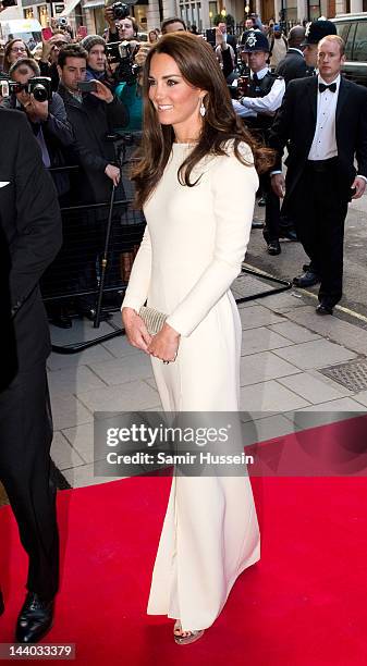 Catherine, Duchess of Cambridge arrives for a dinner hosted by The Thirty Club at Claridges on May 8, 2012 in London, England.