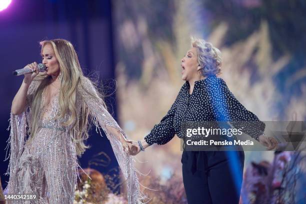 Jennifer Lopez and her mom perform at Global Citizen’s Vax Live at SoFi Stadium in Inglewood, California on May 2, 2021.